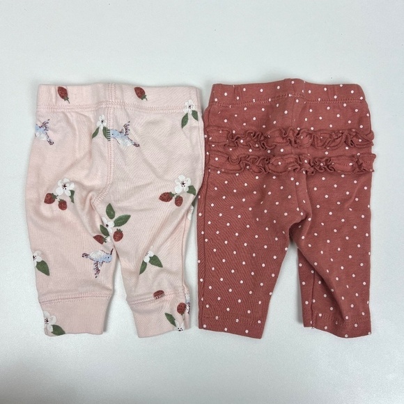 Bundle of 2 Sets (4 Total) Carter's Leggings Sz NB - Picture 2 of 4